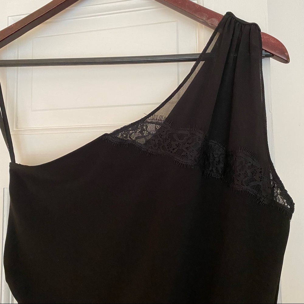 White House Black Market One-Shoulder Top NWT - Picture 5 of 6